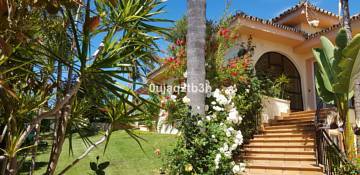 Thumbnail von Villa For Sale in New Golden Mile, Málaga
