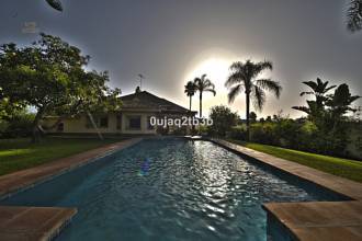 Thumbnail von Villa For Sale in New Golden Mile, Málaga