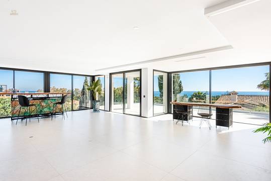  Marbella Villa ES122763