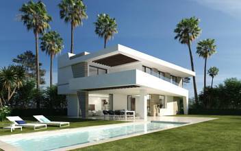 Villa For Sale in New Golden Mile, Málaga 