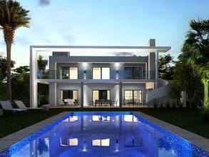 Villa For Sale in Benalmadena, Málaga