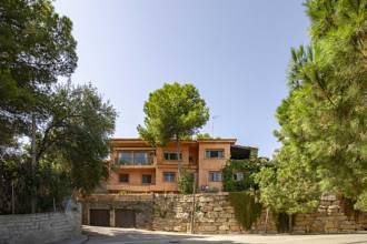 Thumbnail von Villa For Sale in Torremolinos, Málaga