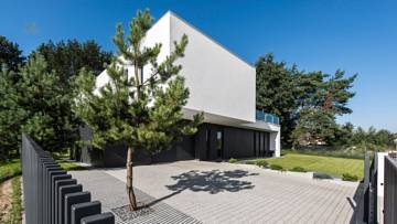 Thumbnail von Villa For Sale in Estepona, Málaga