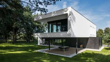 Thumbnail von Villa For Sale in Estepona, Málaga
