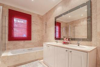 Thumbnail von Benahavis Villa ES130209