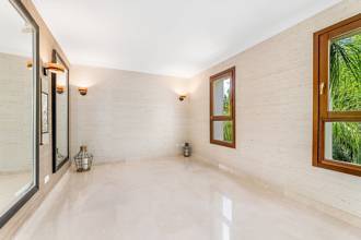 Thumbnail von Marbella Villa ES130221