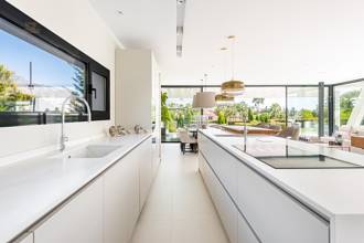 Thumbnail von Marbella Villa ES136354