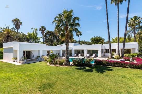 El Paraiso Villa ES91731