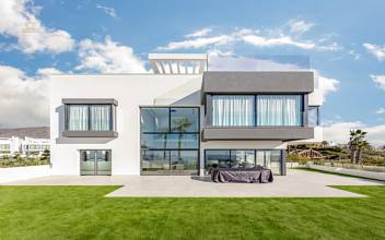  Estepona Town House ES91659
