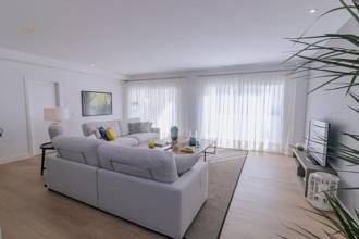 Thumbnail von Villa For Sale in Benalmadena, Málaga
