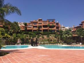 Luxus-Wohnung in Nueva Andalucia R2833874