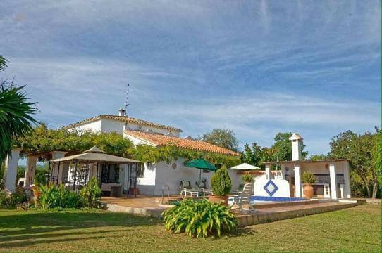Villa For Sale in Coin, Málaga