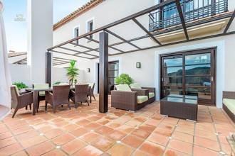 Thumbnail von Luxus-Haus in Benahavis R2820443