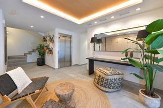 Thumbnail von Villa For Sale in La Mairena, Málaga