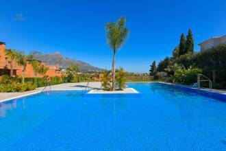 Thumbnail von Apartment For Sale in Nueva Andalucia, Málaga