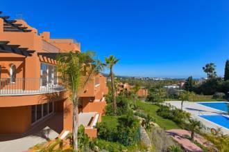 Thumbnail von Apartment For Sale in Aloha, Málaga