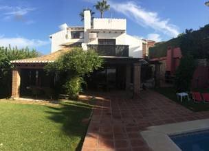 Luxus-Villa in Mijas R2810699