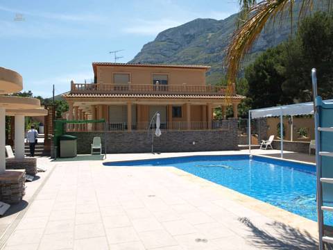 Villa For Sale in Dénia, Alicante