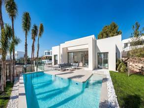 Villa For Sale in Finestrat, Alicante