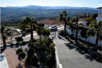 Thumbnail von Villa For Sale in  Periana, Málaga