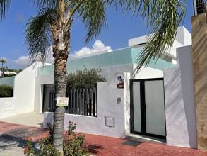 Villa For Sale in Sierrezuela, Málaga