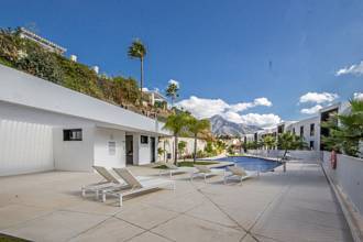 Thumbnail von Villa For Sale in Nueva Andalucia, Málaga