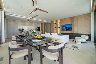 Apartment For Sale im Marbella, Málaga 