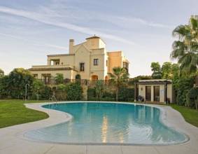 Villa For Sale in Sotogrande, Cádiz