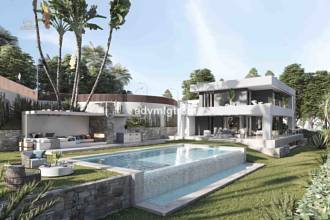 Town House For Sale in Estepona, Málaga