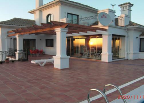 Villa For Sale Acros De La Frontera, Cádiz