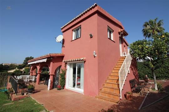 Luxus-Villa in San Pedro de Alcantara R2865908
