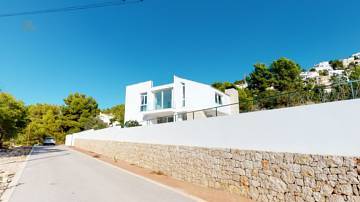 Villa For Sale in Moraira, Alicante