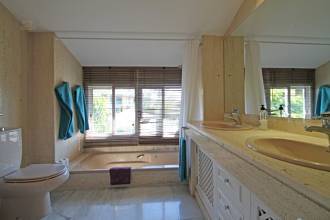 Thumbnail von Luxus-Haus in Marbella R2865635