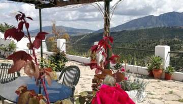 Country House For Sale in Ardales, Málaga