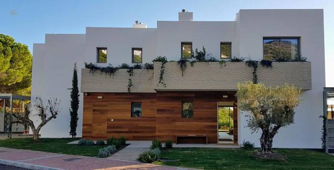 Town House For Sale in Reserve del Higuerón, Málaga