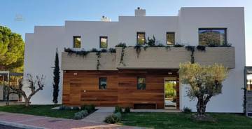 Town House For Sale in Reserve del Higuerón, Málaga