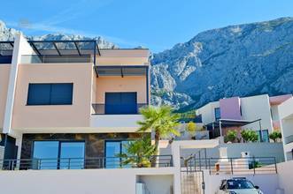 Thumbnail von Modern new-build semi-detached houses with pool and sea view