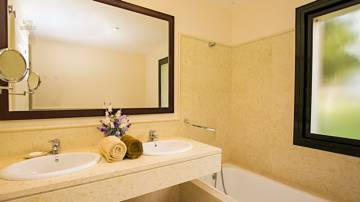 Thumbnail von Luxus-Penthaus in Benahavis R2844908