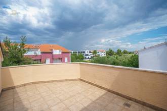 Thumbnail von Apartment building with 5 apartments near the sea