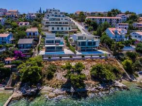 Thumbnail von Kroatien, Insel Ciovo: Neue Luxusvillen im Areal am Meer (Dalmatien)