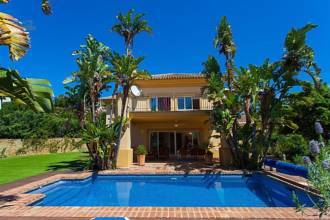 Luxus-Villa in El Rosario R2824718
