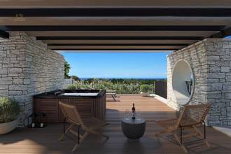 Thumbnail von Modern new-build villa with pool and sea view