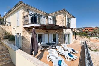 Thumbnail von Mediterranean house directly on the seafront