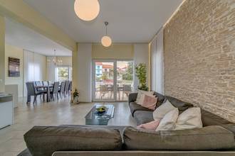 Thumbnail von Mediterranean house directly on the seafront
