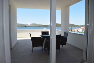 Thumbnail von Neue Villa mit Panorama-Meerblick, Region Sibenik