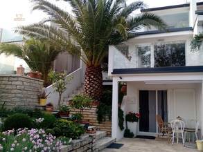 Thumbnail von Terraced house in an attractive location near the sea