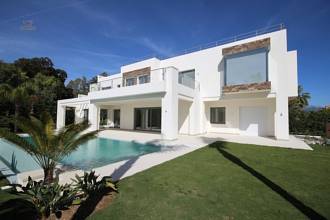 Luxus-Villa in Guadalmina Baja R2866865