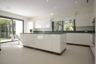 Thumbnail von Luxus-Villa in Guadalmina Baja R2866865
