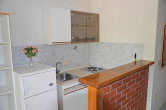 Thumbnail von Semi-detached house with eight apartments