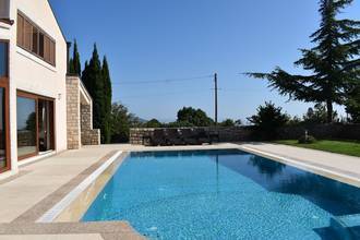 Thumbnail von Mediterranean villa with swimming pool and sea view